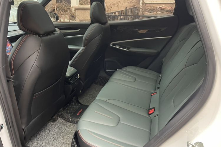 Used Geely Auto Emgrand X7 Sport 2024 1.5TD Smart Connect+
