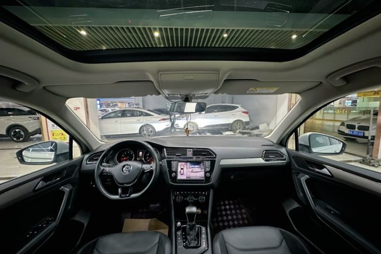 Used Volkswagen Tiguan L 2018 330TSI Automatic Two-Wheel Drive Luxury Edition
