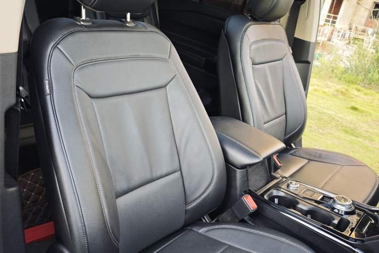 Used Ford Explorer 2020 EcoBoost 285 Four-Wheel Drive Trend Edition 6 Seats
