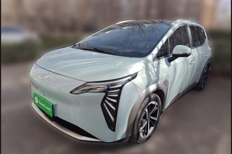 Used AION Y 2023 Plus 510 Smart Edition