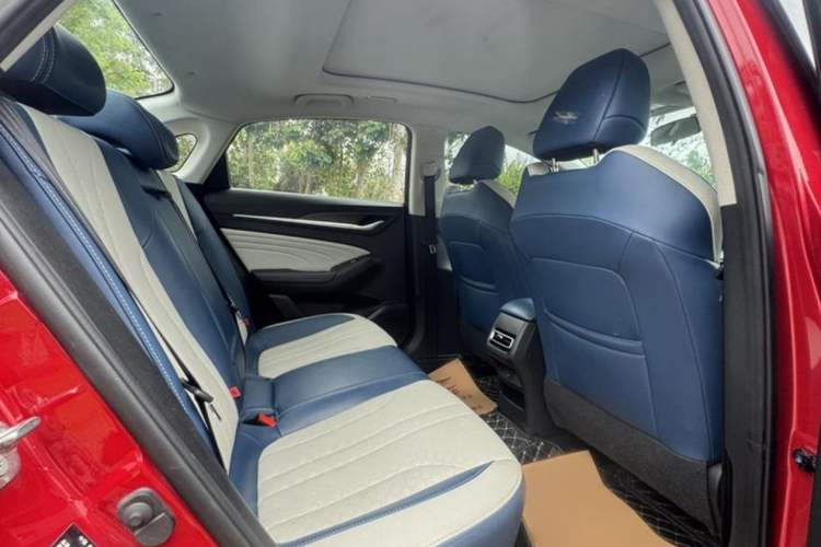 Used Changan Eado 2021 PLUS Blue Whale NE 1.4T GDI DCT Flagship Model
