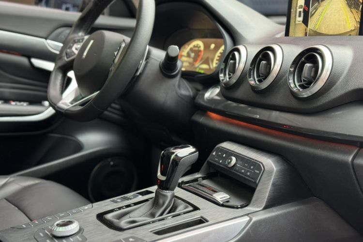 Used Wey VV7 2017 2.0T Flagship Edition
