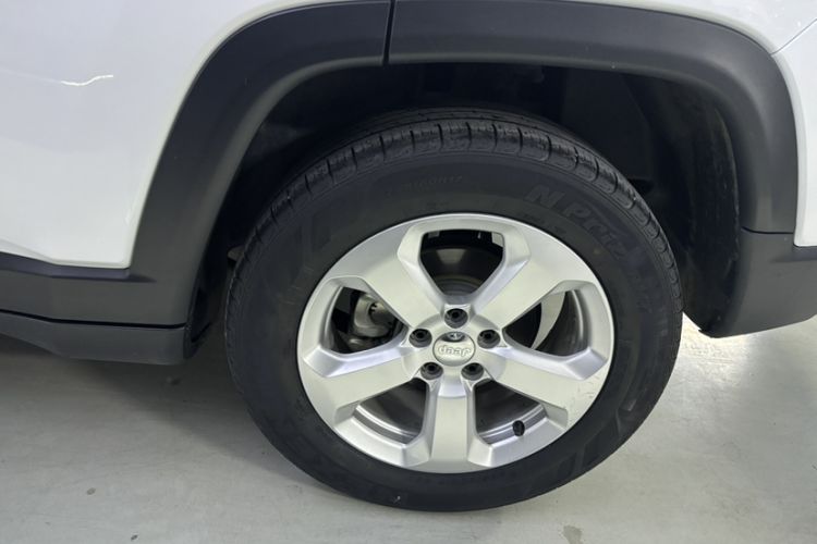 Used  Compass 2020 220T Automatic Leading Edition
