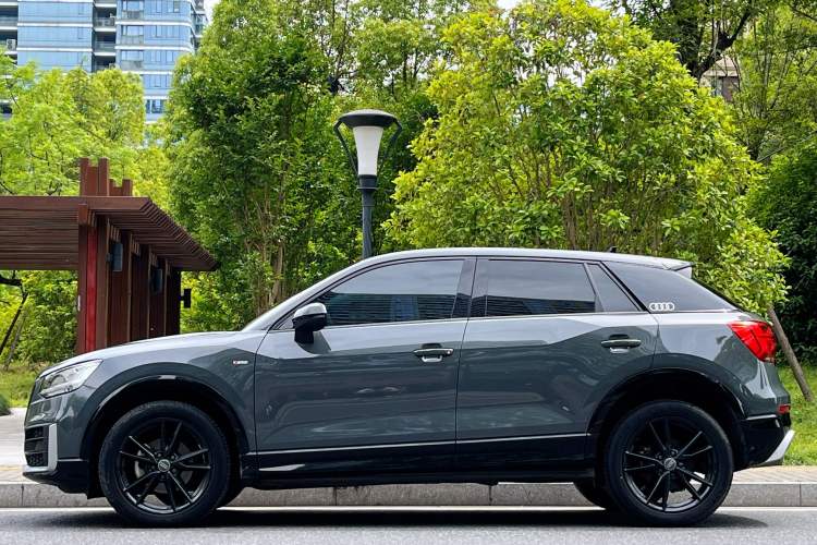 Used Audi Q2L 2021 35 TFSI Progressive Dynamic Edition