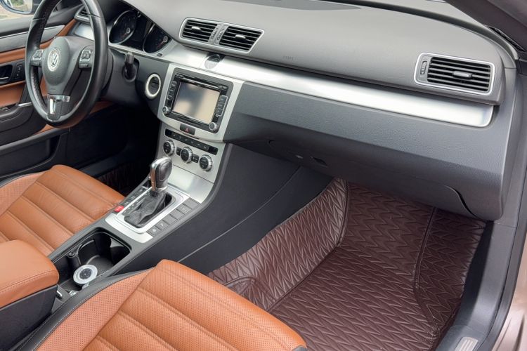 Used Volkswagen FAW-Volkswagen CC 2013 2.0 TSI Ultimate Model
