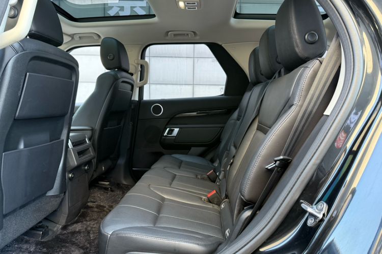 Used Land Rover Discovery 2017 3.0 SC V6 S
