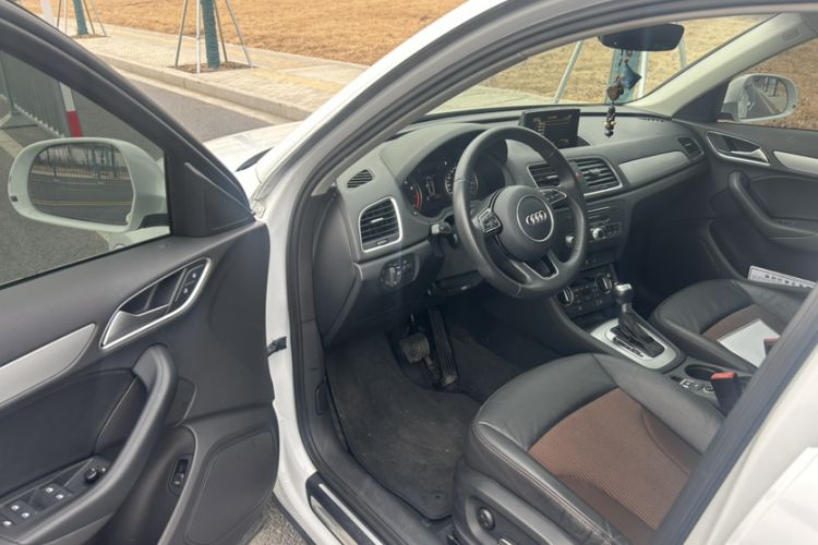 Used Audi Q3 2017 30 TFSI Fashion Model