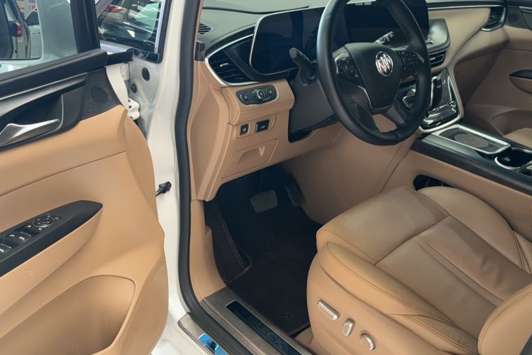 Used Buick GL8 2020 ES Land Cruiser 653T Luxury Edition
