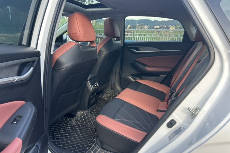 Used Changan Eado 2024 PLUS Blue Whale NE 1.4T GDI DCT High-Energy Edition
