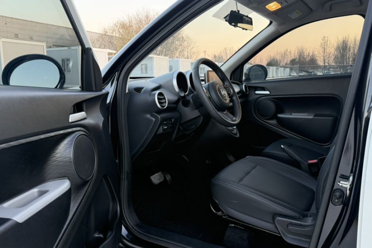 Used ORA Black Cat 2021 351 km Standard Version