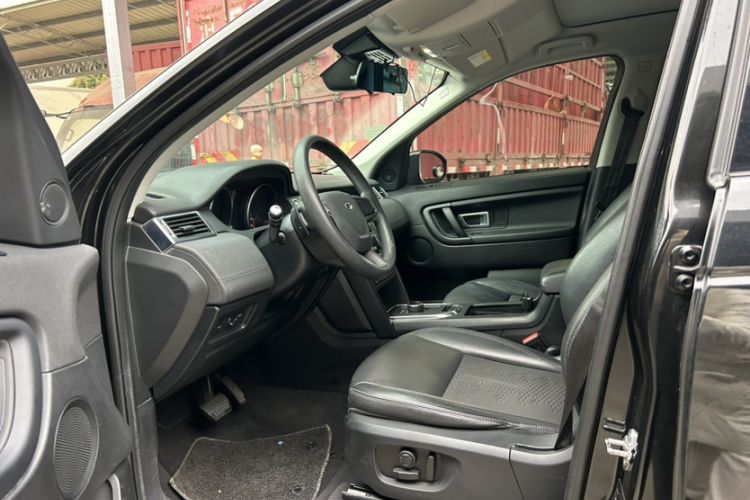 Used Land Rover Discovery Sport 2018 200 PS PURE Edition
