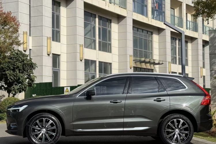 Used Volvo XC60 2021 T5 4x4 Smart Luxury Edition
