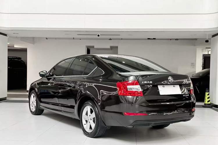 Used Skoda Octavia 2015 1.6L Automatic Yijie Edition