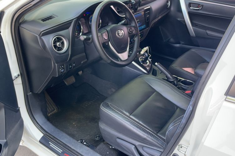 Used Toyota Corolla 2017 Revised Dual-Engine 1.8L E-CVT Elite Edition
