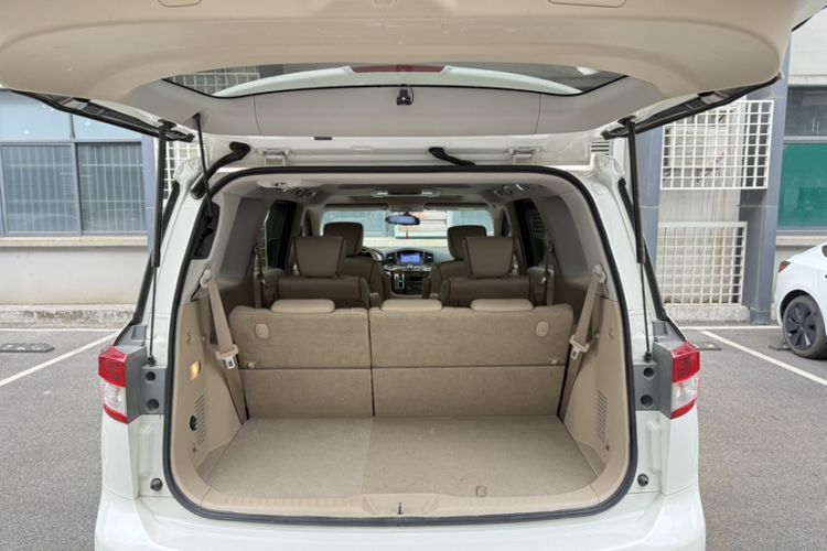 Used Nissan Quest 2015 3.5L SL
