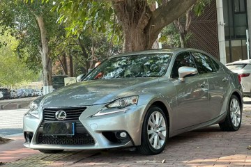 Used Lexus IS 2015 200T Leading Edition