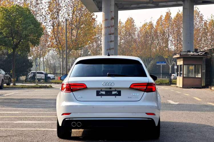 Used Audi A3 2020 Restyled Sportback 35 TFSI Entry-Level China VI Emission Standard
