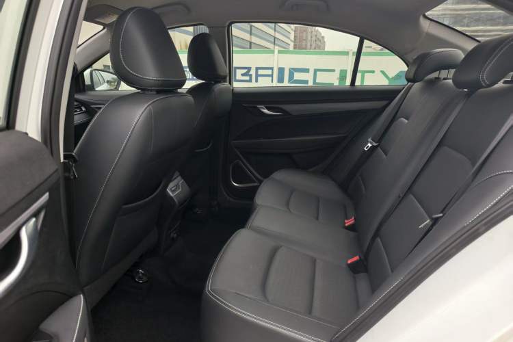 Used Geely Auto Emgrand 2021 UP 1.5L Manual Comfort Model
