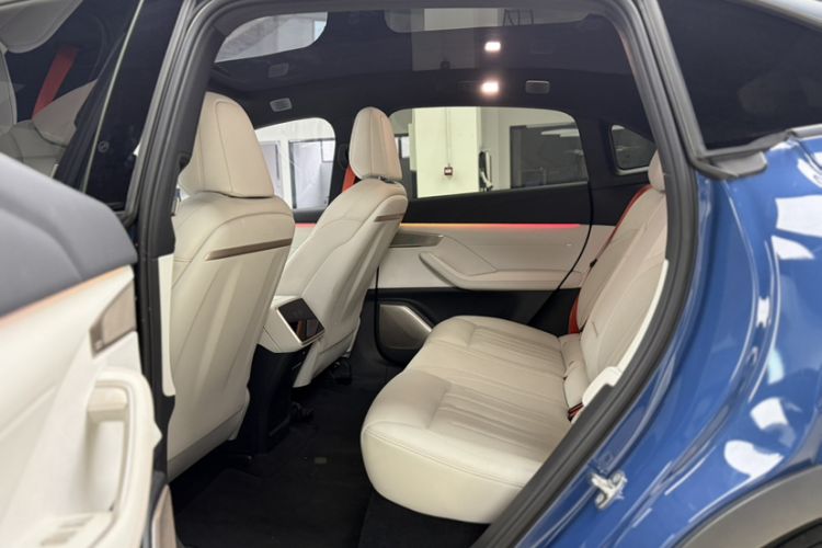 Used ONVO L60 2024 60 kWh Rear-Drive Version