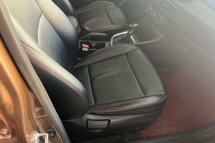 Used Hyundai Celesta 2018 1.6L Automatic GL Enjoyment Version China V Standard