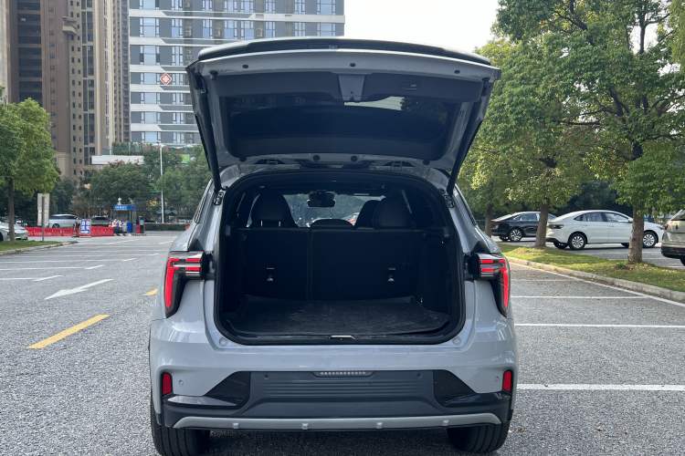 Used Lynk & Co 01 EM-P 2023 1.5TD EM-P PM
