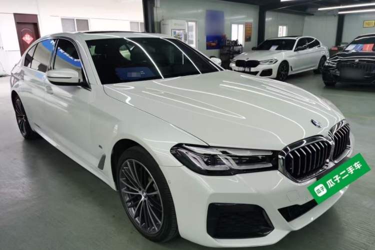Used BMW 5 Series 2022 Second Facelift 530Li Leading Edition M Sport Package
