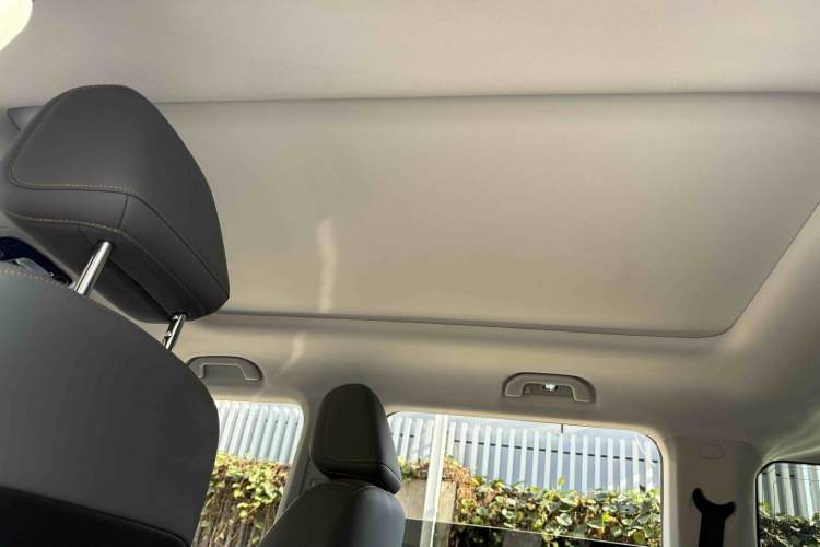 Used  BJ40 2024 2.0T All-New Urban Hunter Edition Chivalrous Style