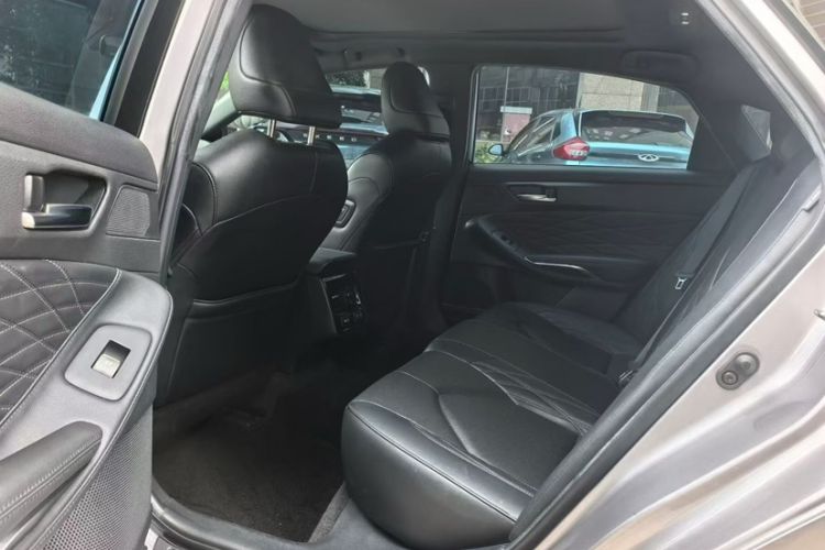 Used Toyota Avalon 2019 2.5L Touring Premium Version China VI Standard