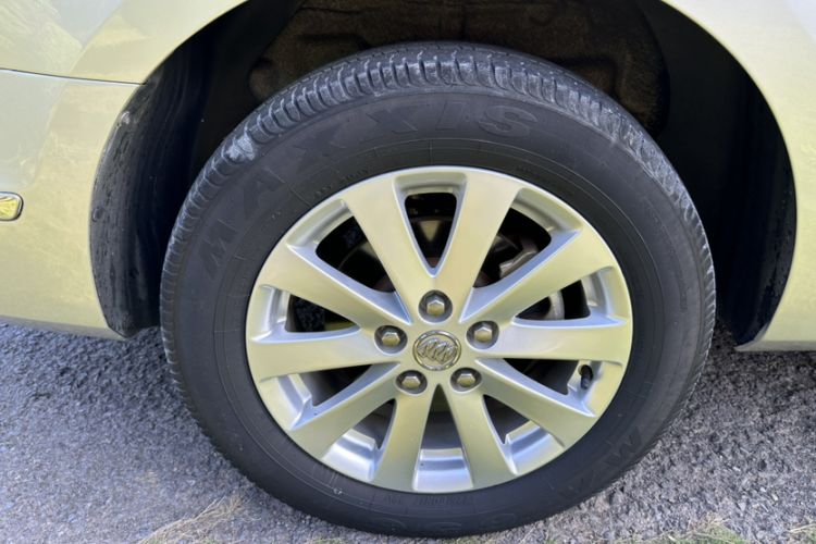 Used Buick GL8 2018 28T Luxury Model China VI Standard
