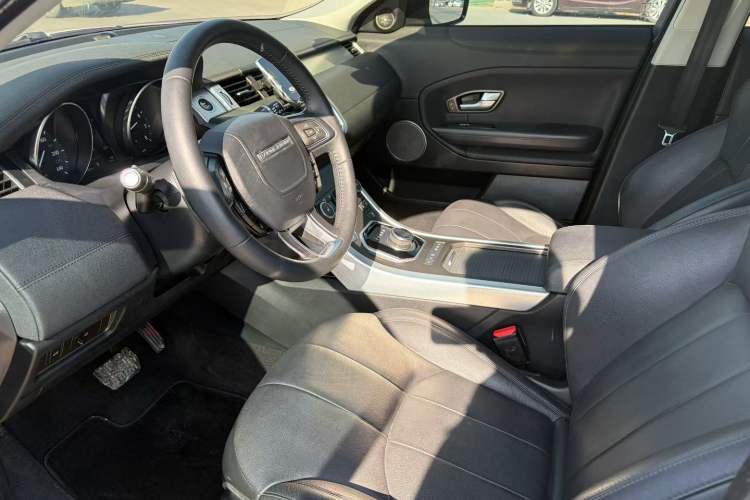 Used Land Rover Range Rover Evoque 2017 2.0T SE Smart Glow Edition