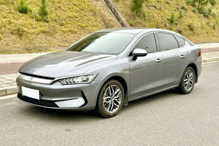 Used BYD Qin PLUS 2023 Champion Edition EV 420KM Leading Model