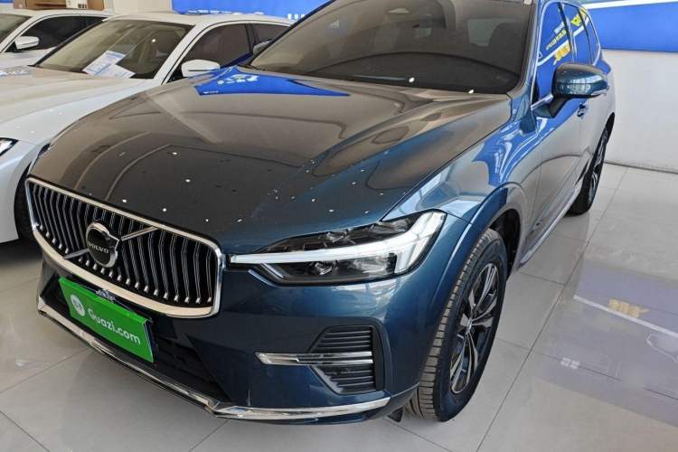 Used Volvo XC60 2024 B5 4x4 Smart Luxury Edition
