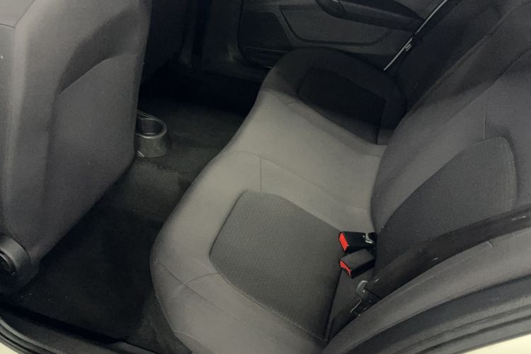 Used Volkswagen Santana 2013 1.6L Automatic Fashion Edition