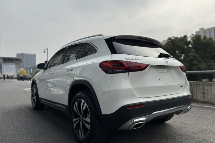 Used Mercedes-Benz GLA 2023 GLA 220
