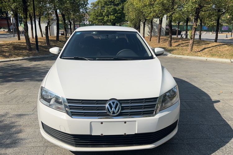 Used Volkswagen Lavida 2017 1.6L Automatic Comfort Edition
