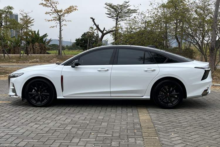 Used Hongqi H6 2023 2.0T ZhiShang Version