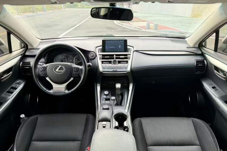 Used Lexus NX 2015 200 Front-Wheel Drive X-Trail SE Edition
