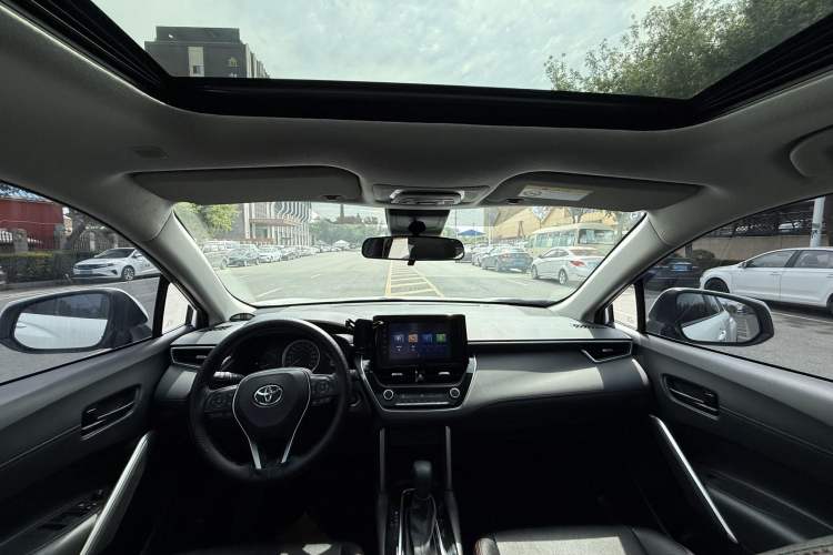 Used Toyota FRONTLANDER 2022 2.0L CVT Leading Edition
