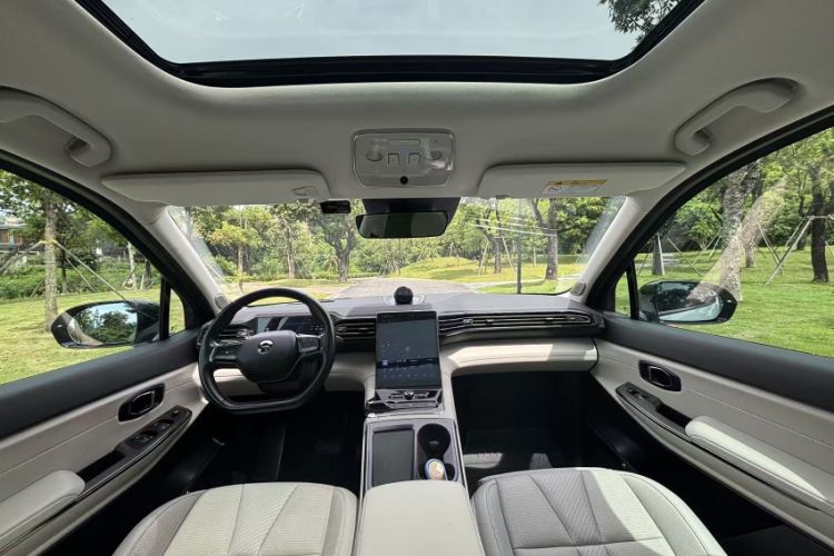 Used Nio ES8 2020 415 km Range 6-Seater Version
