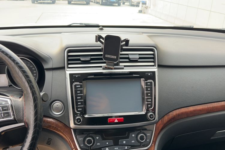 Used Haval H6 2017 Red-Label Sport Edition 1.5T Manual Two-Wheel Drive Elite Model