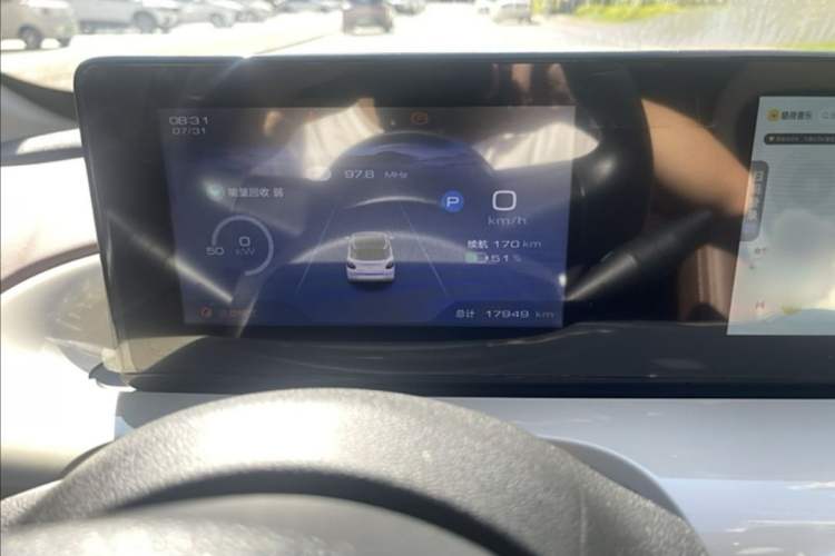 Used Wuling Bingo 2024 333 km Enjoyment Version
