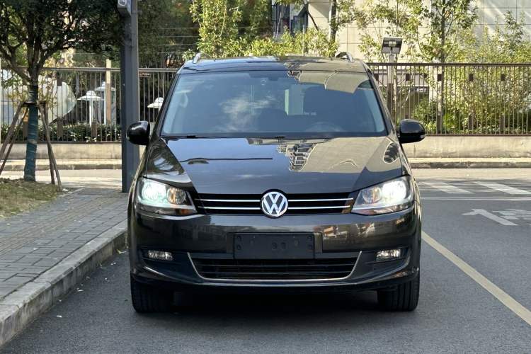 Used Volkswagen Sharan 2018 Revised Version 380TSI Comfort Edition 7-Seater
