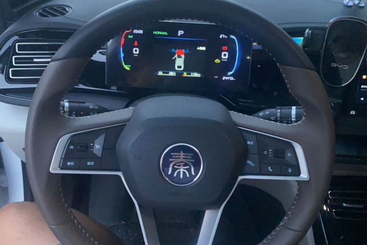 Used BYD Qin PLUS 2024 HONOR Edition DM-i 55KM Leading Model
