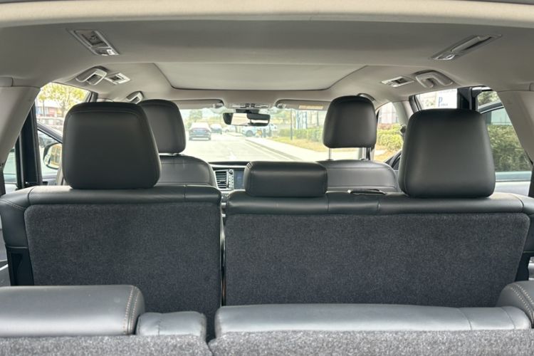 Used Toyota Highlander 2018 2.0T Four-Wheel Drive Luxury Version 7 Seats China VI Standard
