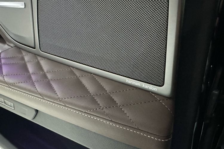 Used BMW 7 Series 2019 Restyled 740Li Leading Luxury Package
