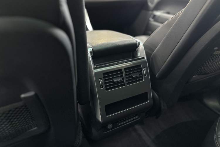 Used Land Rover Range Rover Sport 2017 3.0 SC V6 SE
