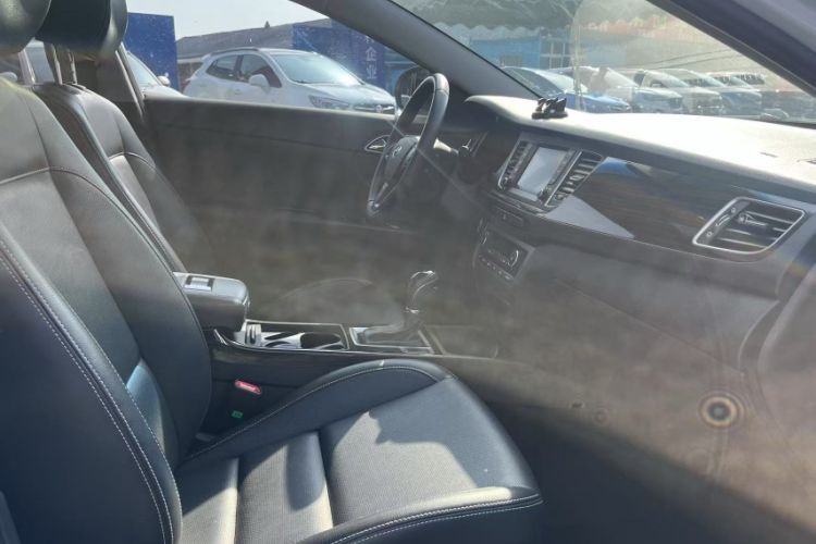 Used Hyundai Mistra 2016 1.6T Automatic Flagship TOP Model
