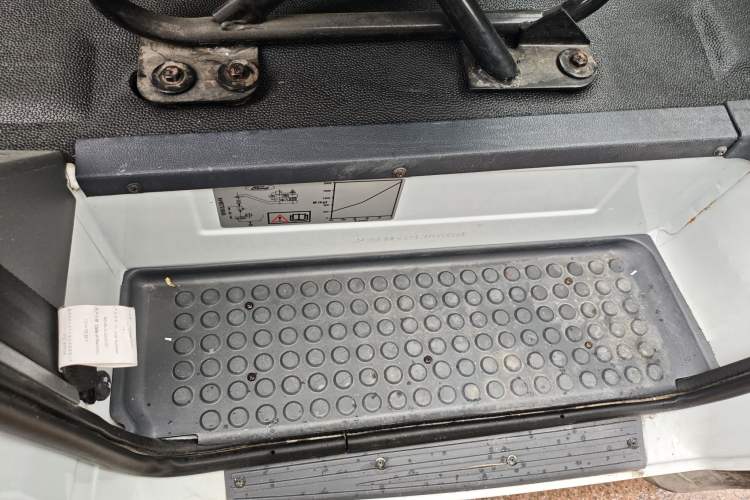 Used Ford Classic Transit 2013 2.8T Facelifted Diesel Van - Short Wheelbase Mid-Roof Model JX493ZLQ4
