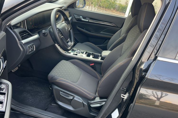 Used DORCEN G60S 2019 1.5T Automatic YueXiang Model China VI Standard