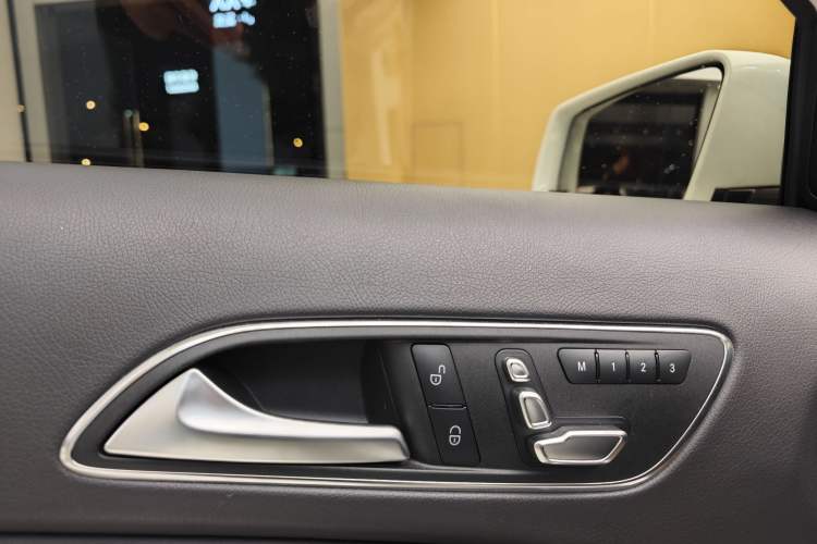 Used Mercedes-Benz GLA 2019 GLA 200 Fashion Model
